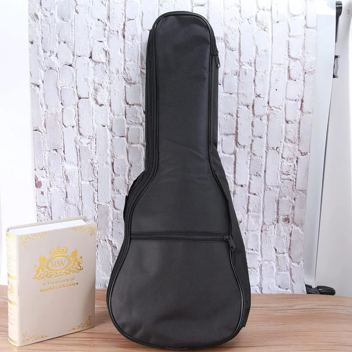 BESPORTBLE 26 Acoustic Guitar Bag Double Shoulder Carry Case for Folk Guitars Durable Canvas Design with Ergonomic Straps for Travel and Outdoor Performances Stringed Instruments Package