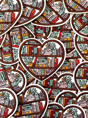Bookshelf Heart Iron-on Patch