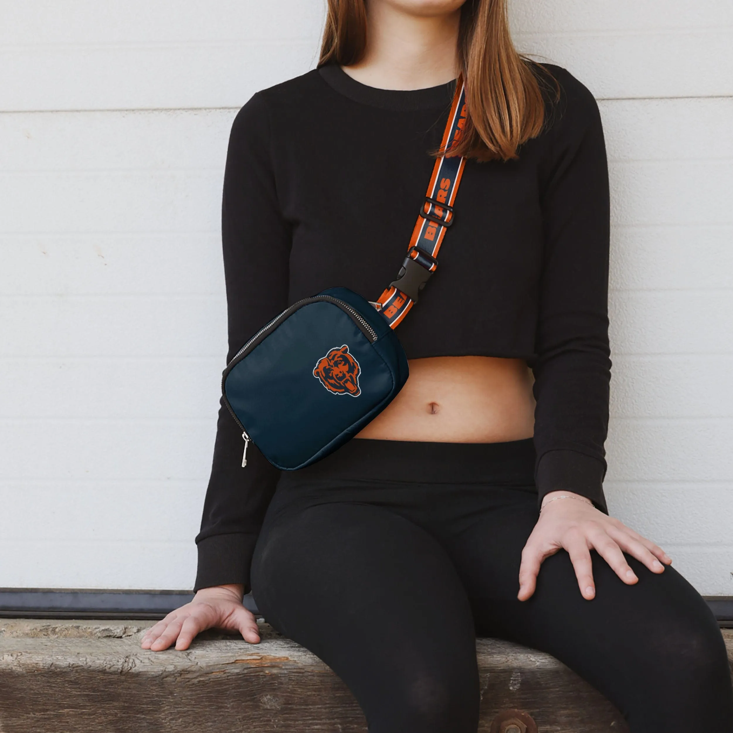 Chicago Bears Team Wordmark Crossbody Belt Bag
