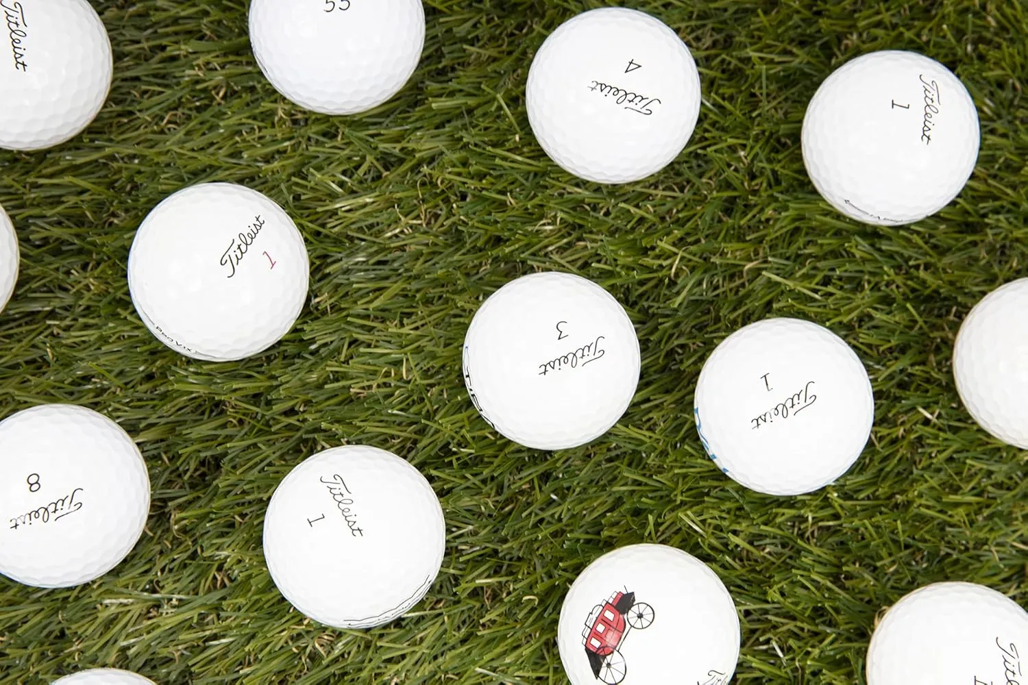 Clean Green Golf Balls Recycled & Used Golf Balls for Titleist Pro V1 Golf Balls - Good Low Condition for Titleist Golf Balls - Includes Mesh Carrying Bag