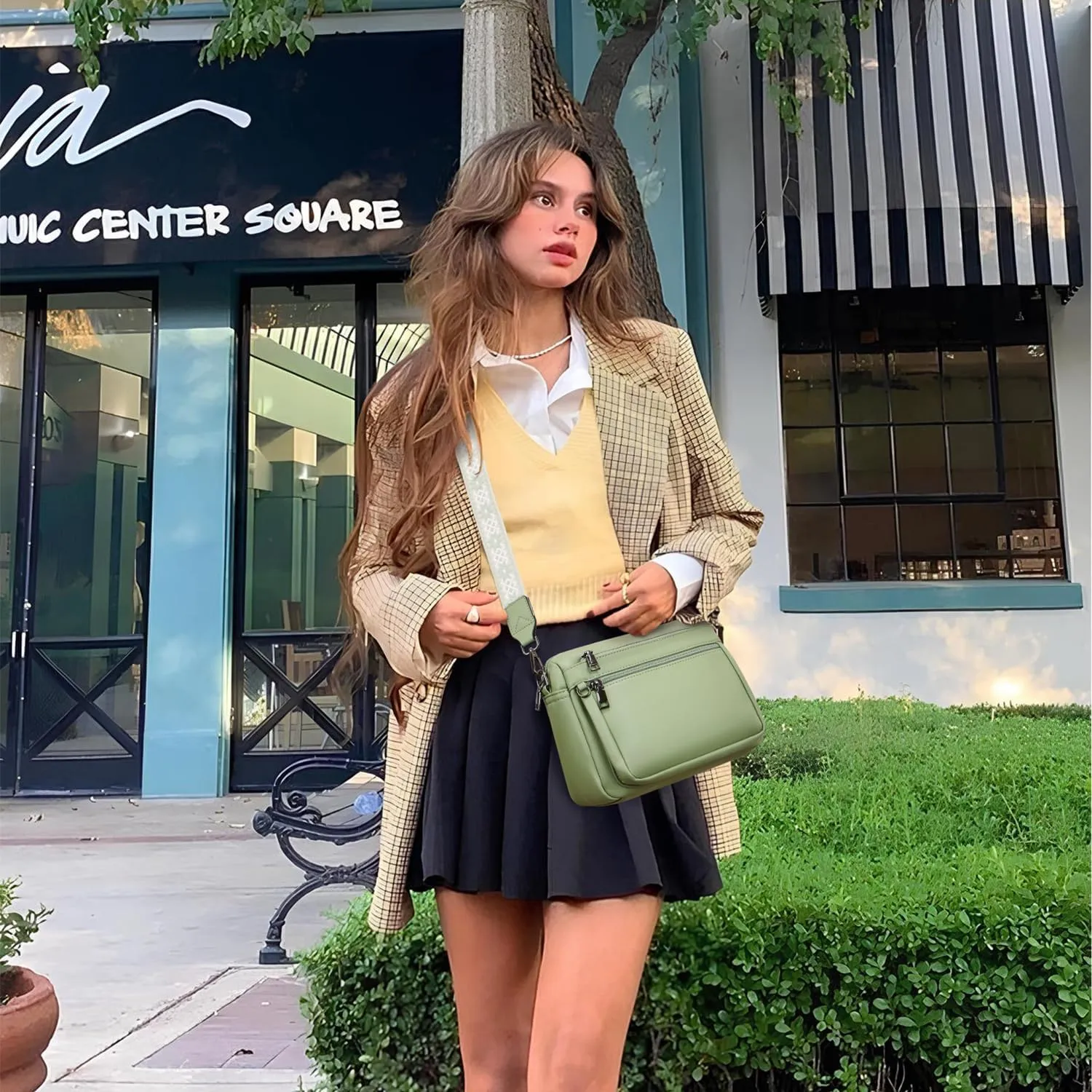 Crossbody Purses for Women Trendy,Vegan Leather Crossbody Bags,Cell Phone Camera Shoulder Handbags with Card Slots