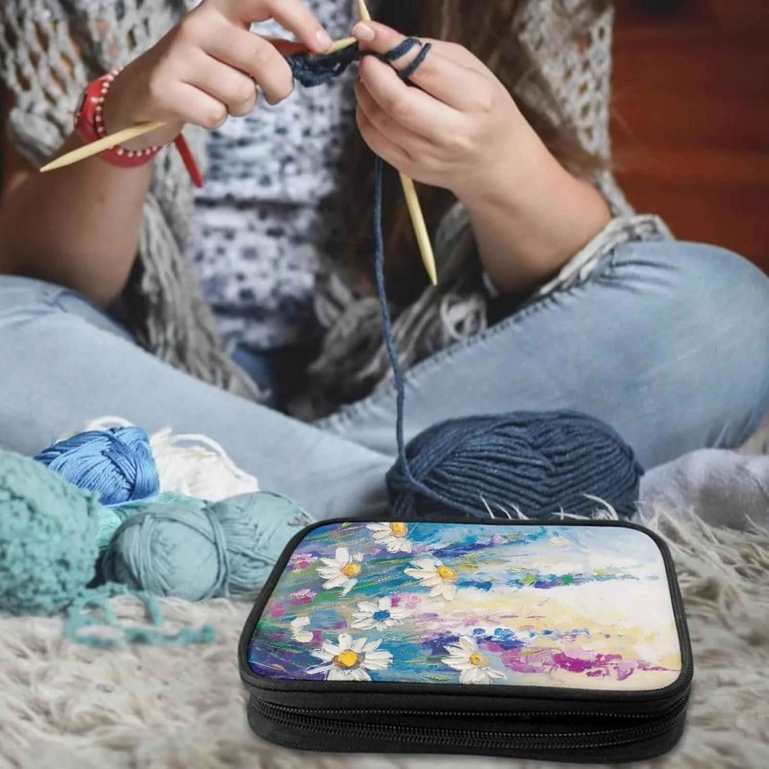 Cugasmaru Crochet Hook Case Purple Oil Daisy Crochet Hook Bag Organizer Small Crochet Hook Organizer Lightweight Knitting Needle Bag Interchangeable Bag for Travel Waterproof Makeup kit