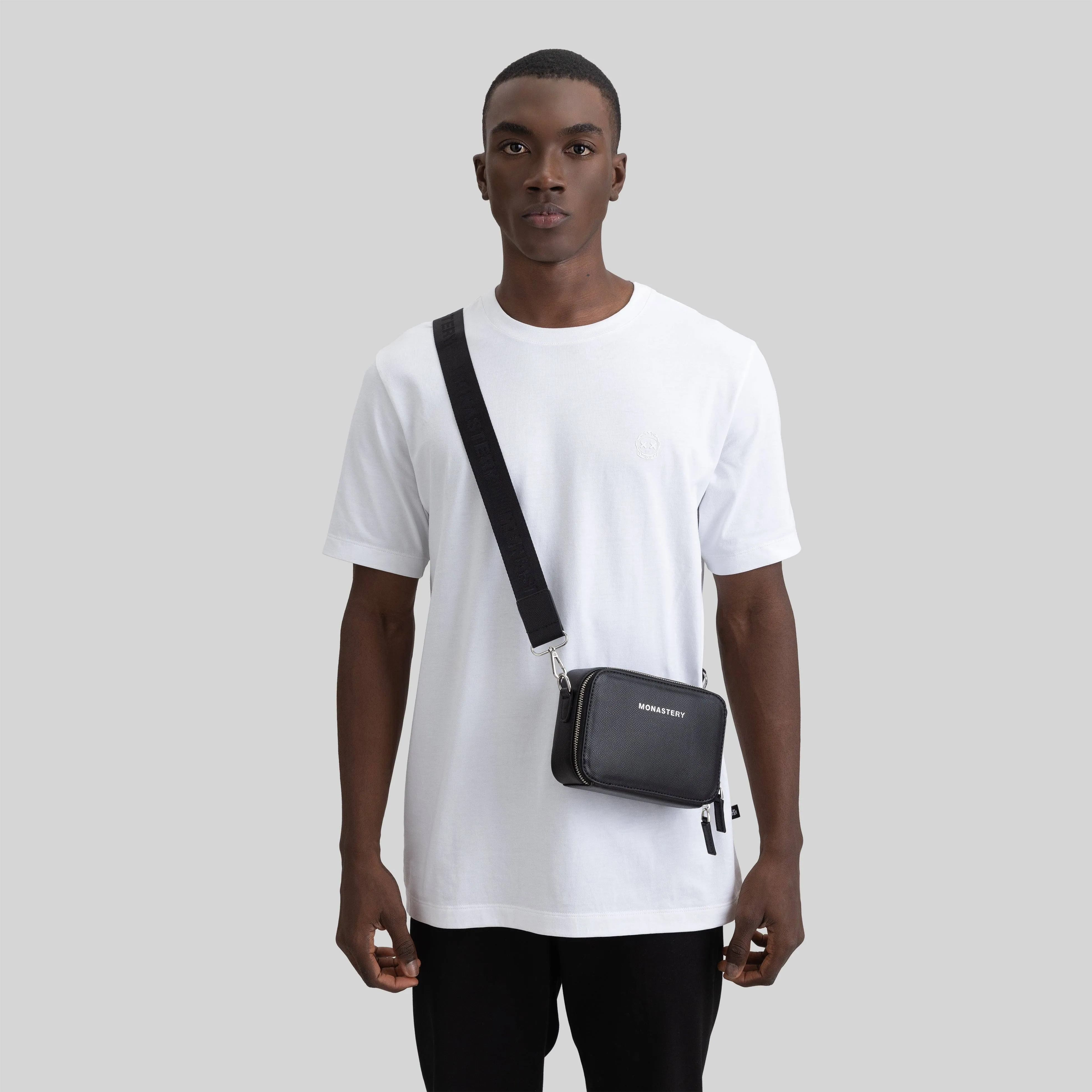 FANNYPACK SHUM BLACK