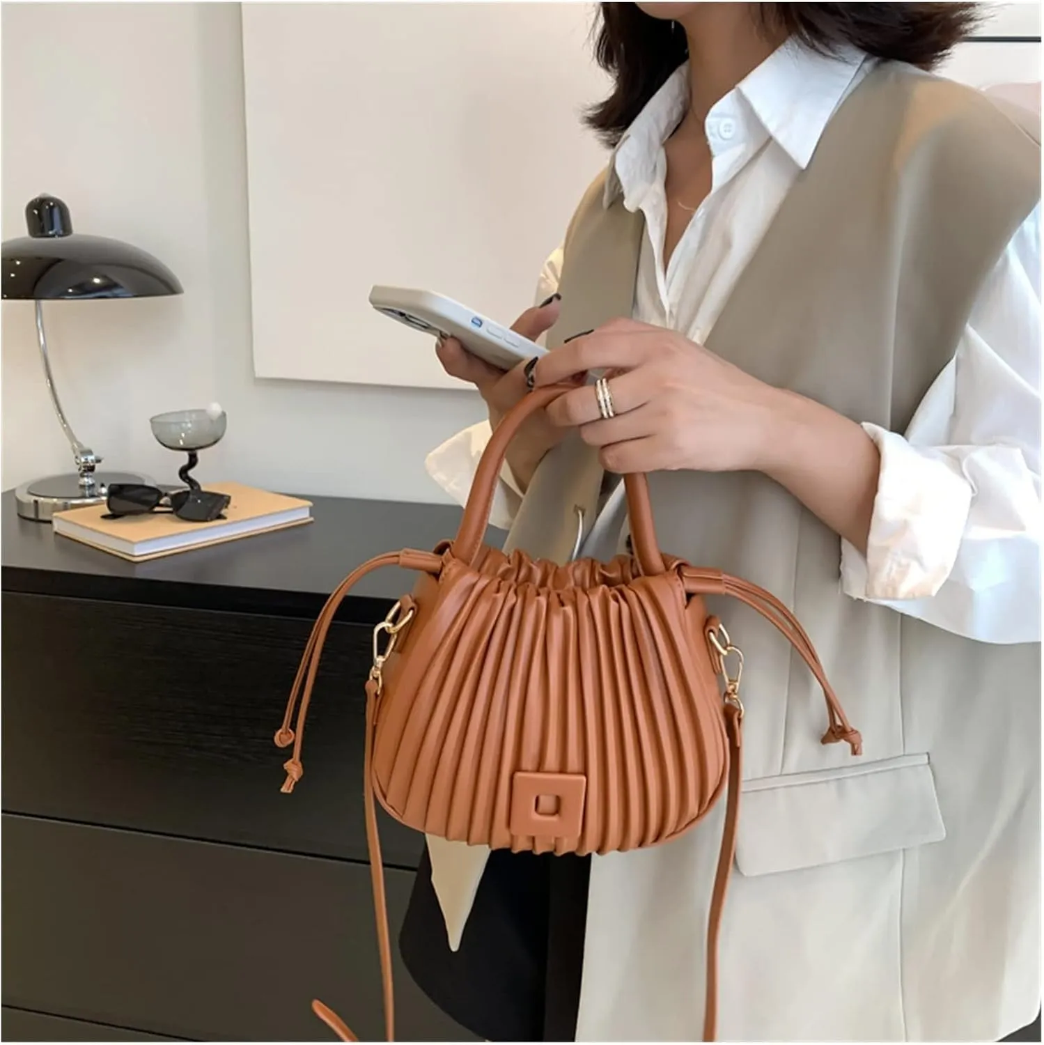 Fashion Handbags Women Shoulder Crossbody Bags For Women Tote PU Leather Bucket Bag(White)