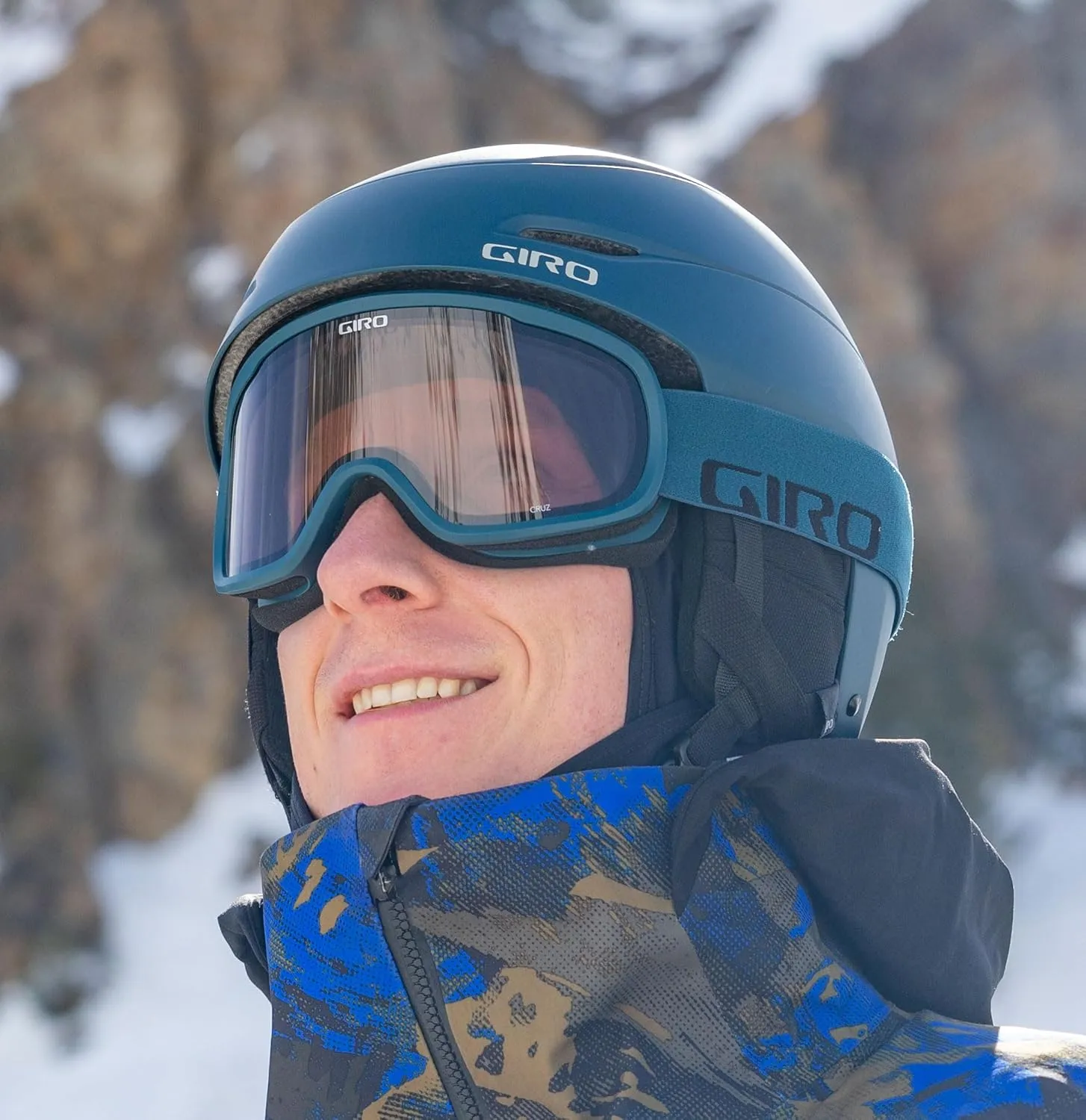 Giro Ratio MIPS Ski Helmet - Snowboard Helmet for Men, Women & Youth