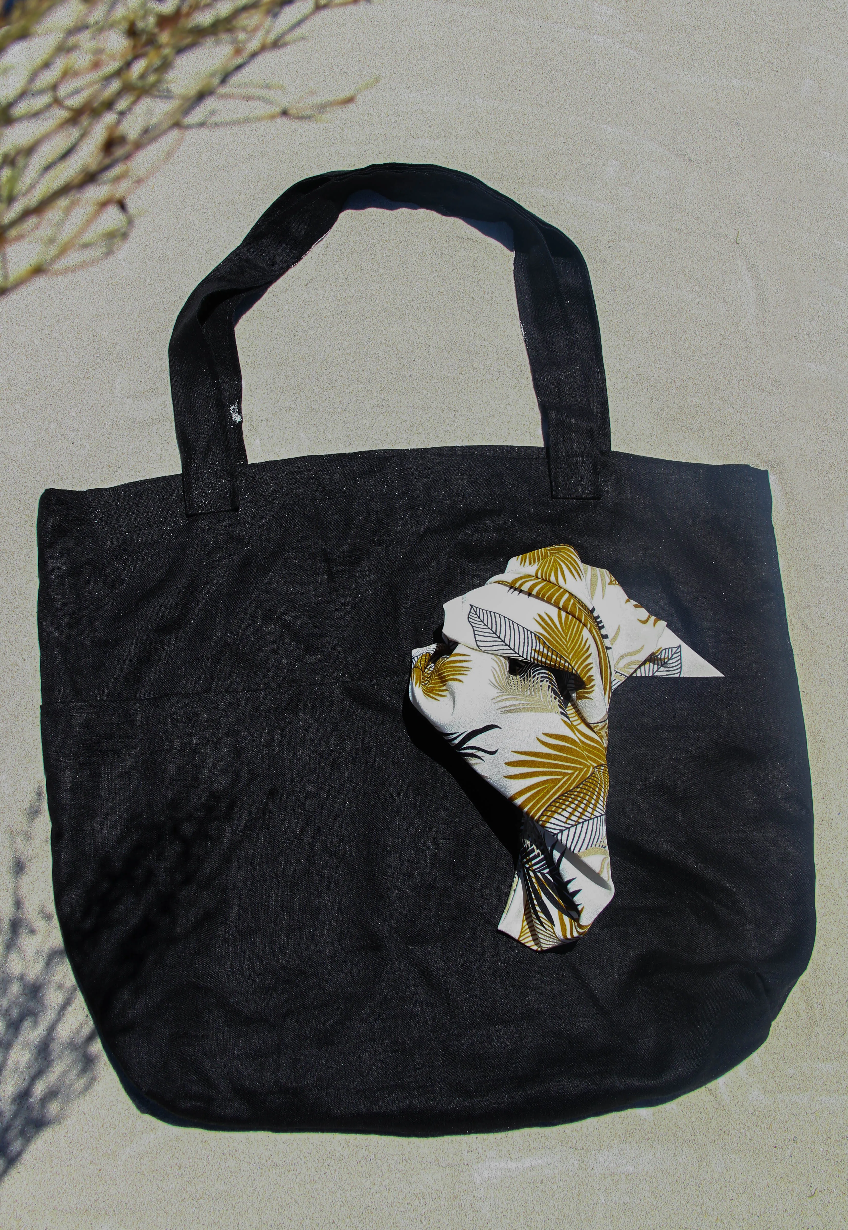 Linen Market Tote Bag