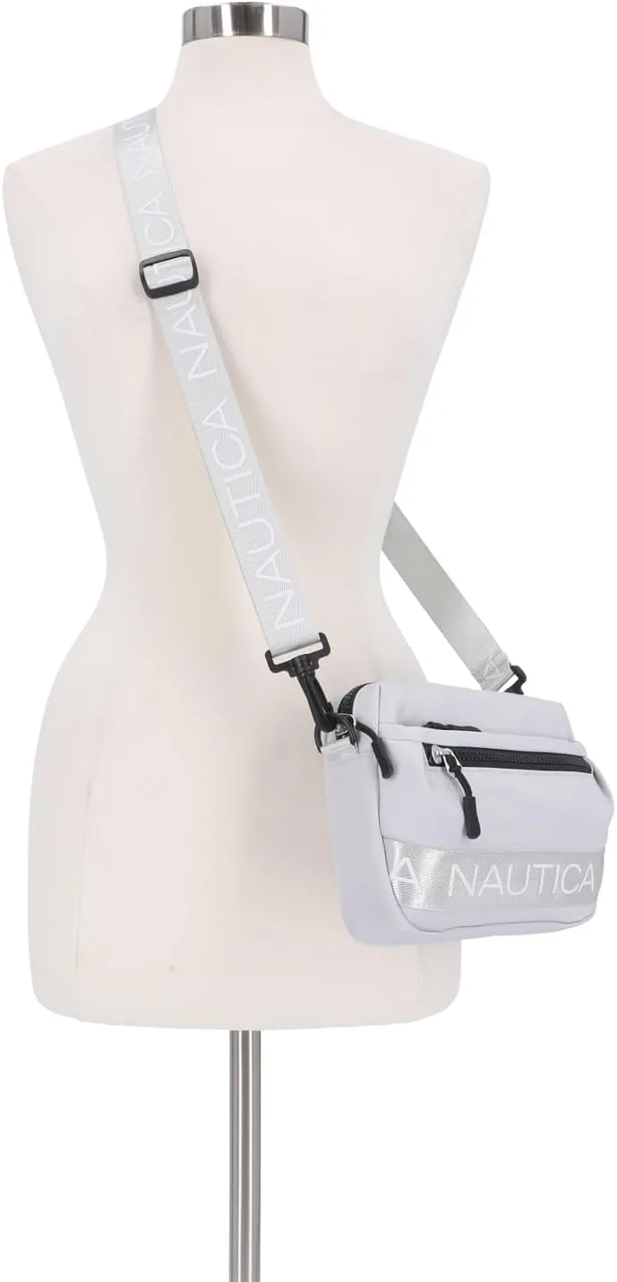 Nautica Nylon Bean crossbody/Belt Bag adjustable shoulder strap