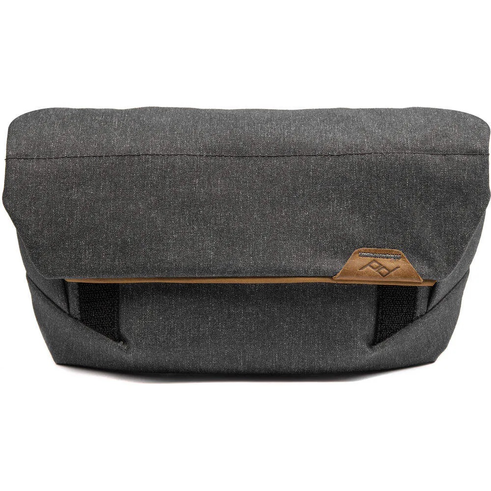 Peak Design Field Pouch V2 - Charcoal