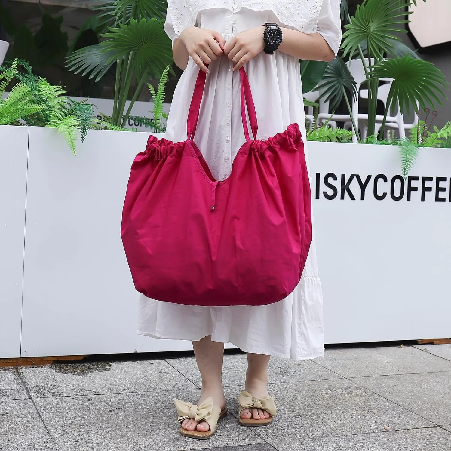 Portable Grocery Tote Bag for Women, Waterproof Shopping Bag for Groceries, Machine Washable Reusable Fashion Cloth Bag for Beach Work Sport (Red)
