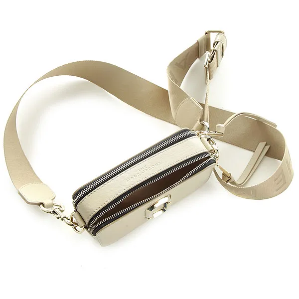 THE MARC JACOBS Snapshot Small Camera Bag with Detachable Strap for Shoulder/Crossbody Wear