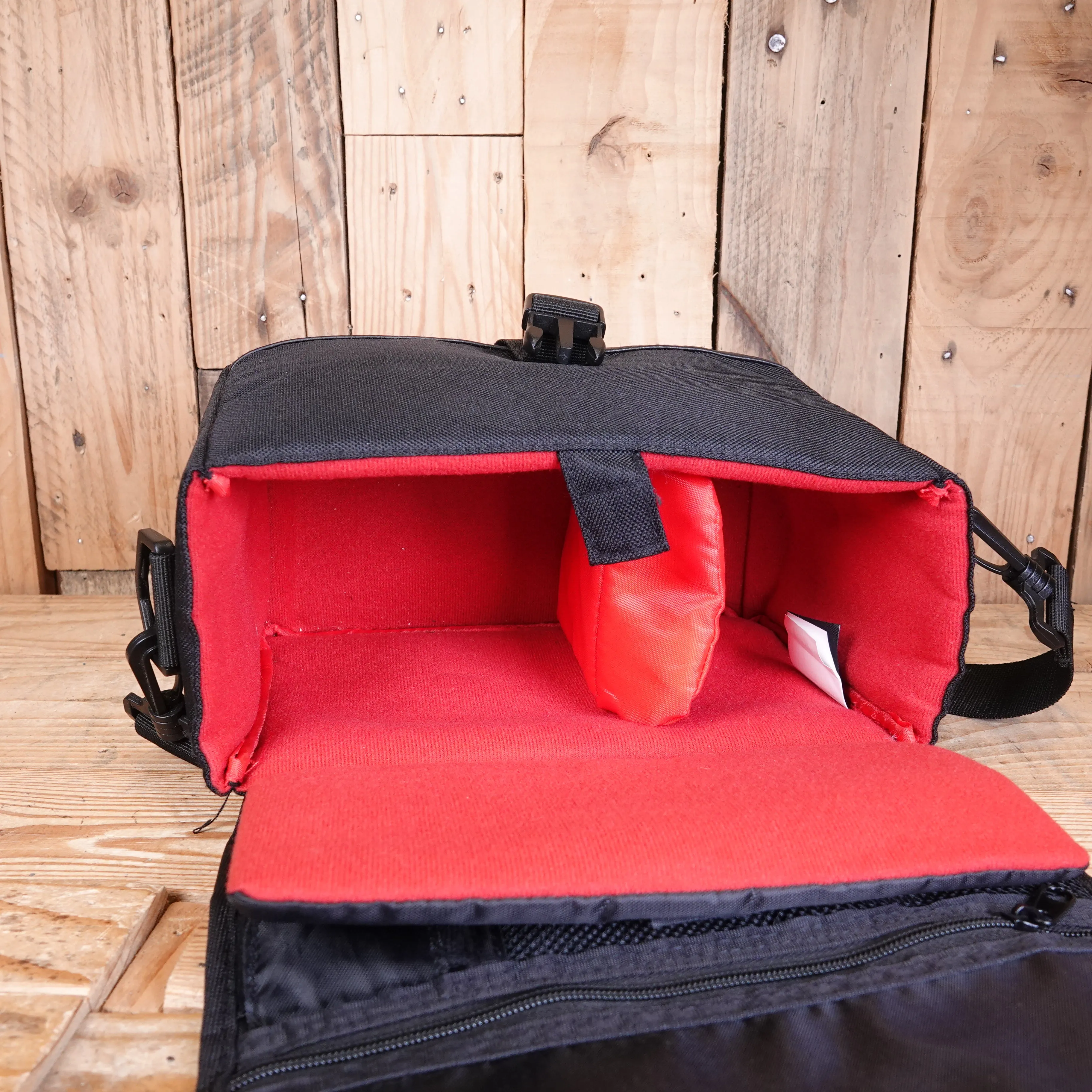 Used Canon SB130 Shoulder Bag