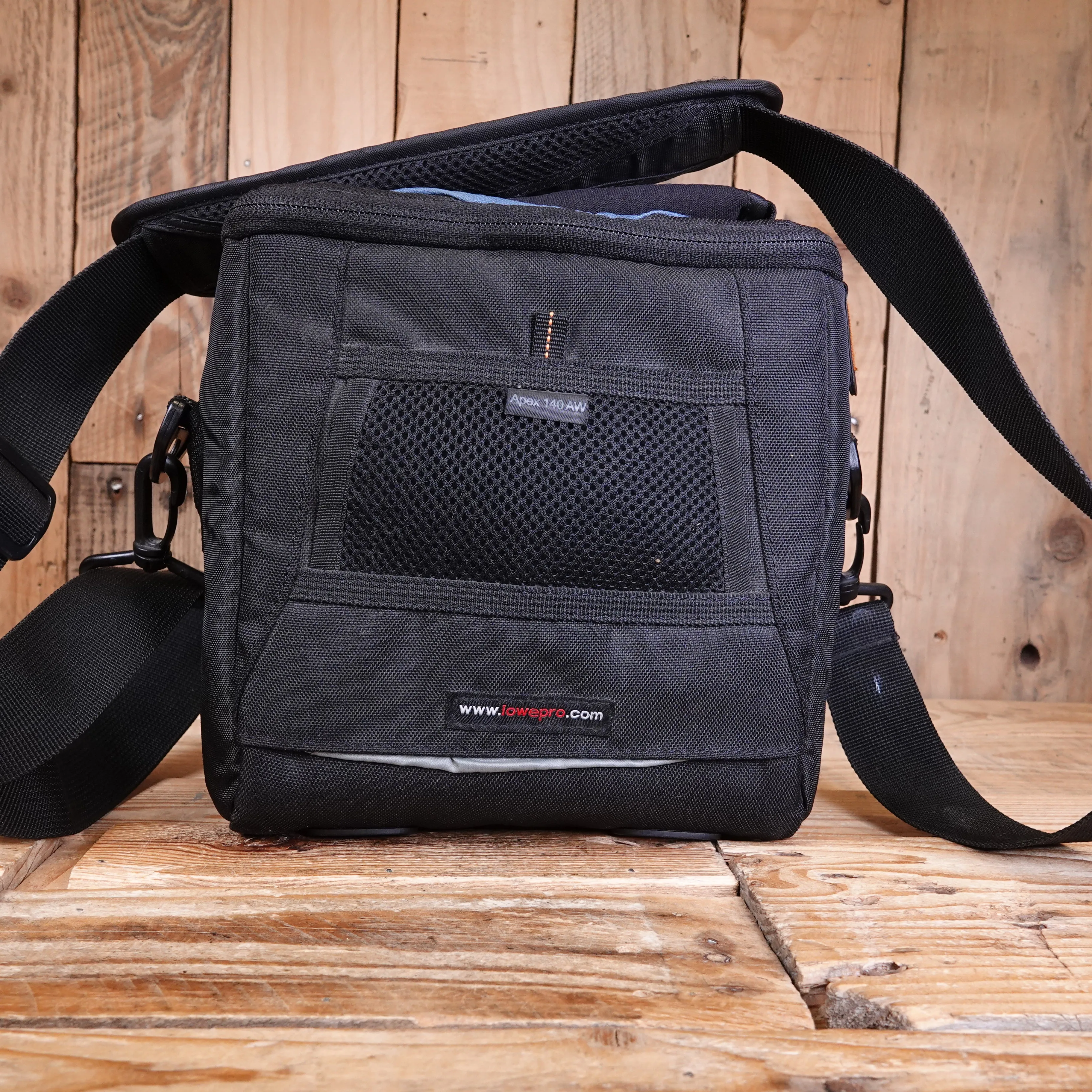 Used Lowepro Apex 140 AW Bag