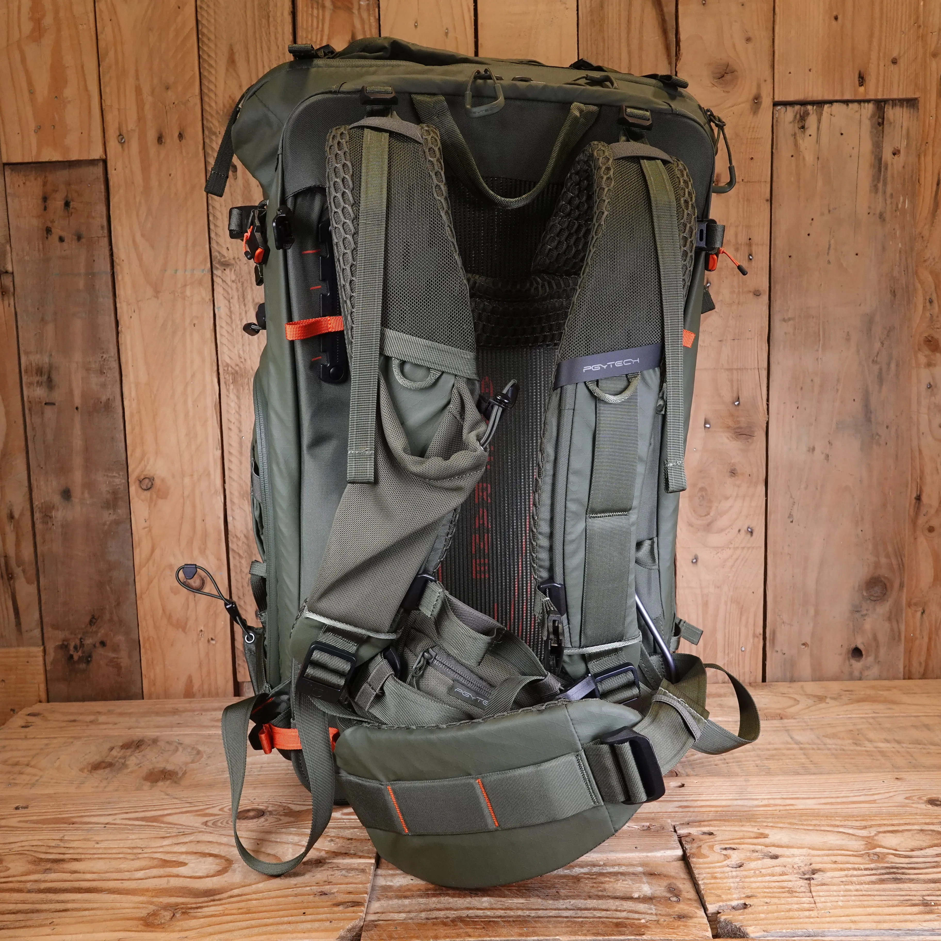 Used PGYTECH One Pro Focux 35L Backpack - Green