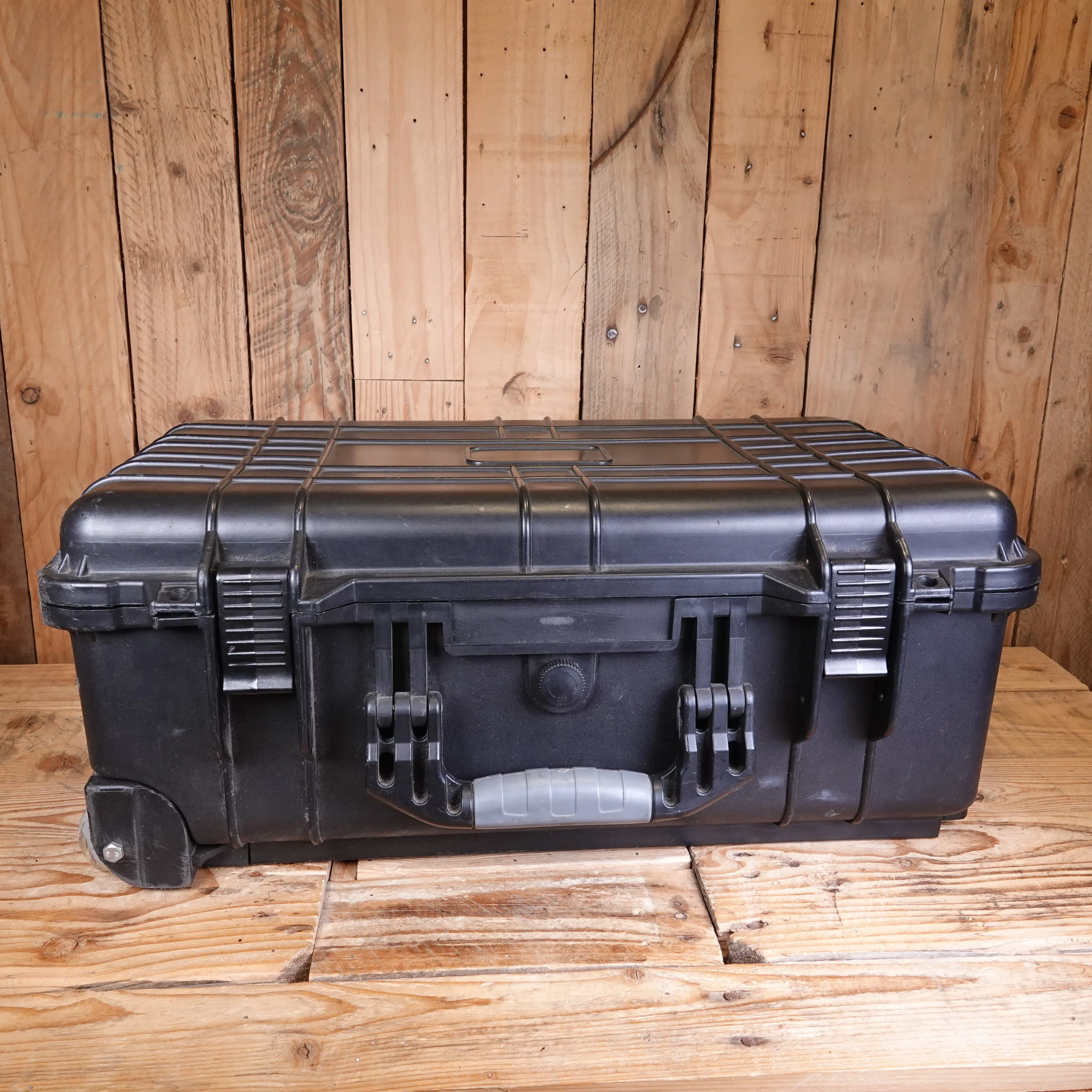 Used Rolling Hard Case