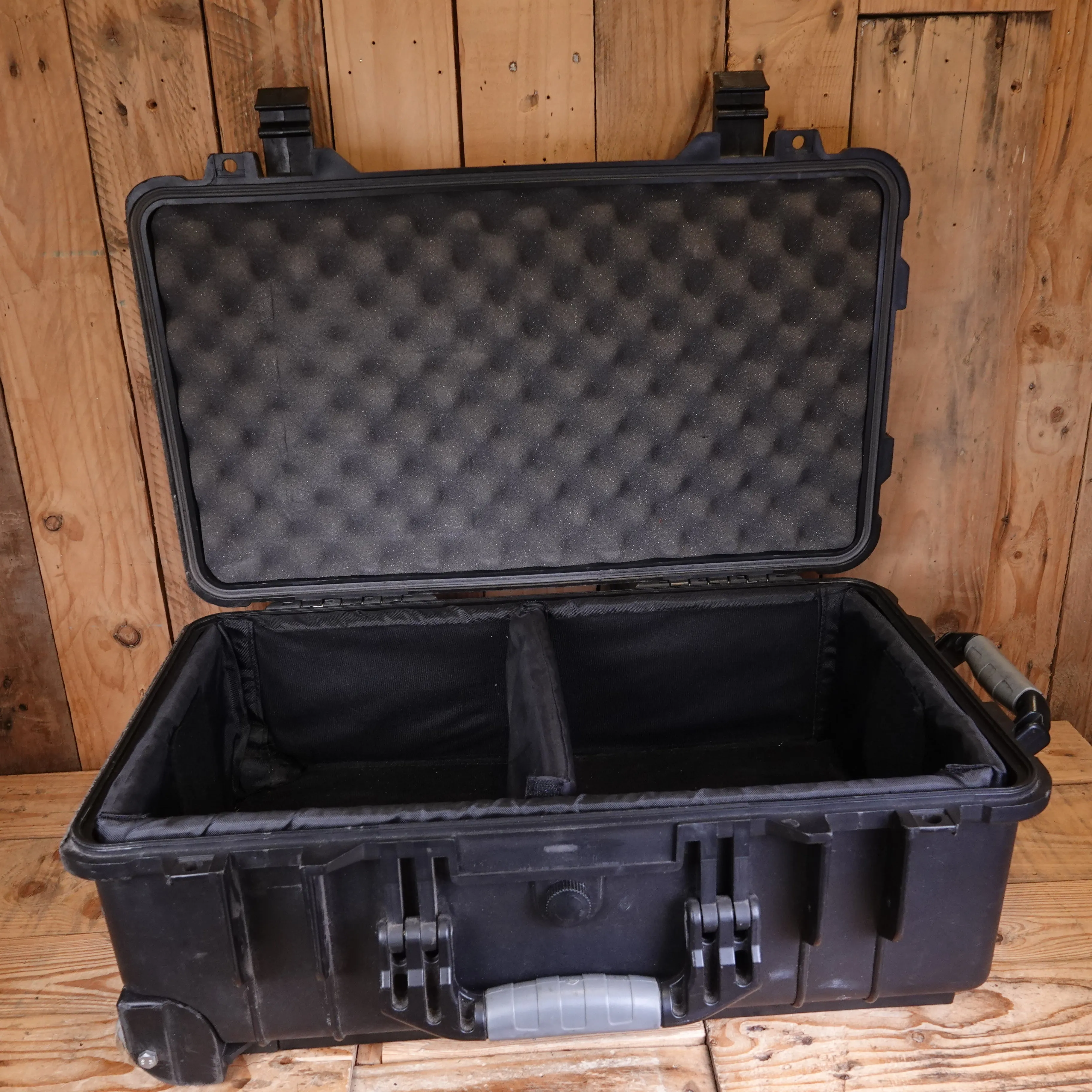 Used Rolling Hard Case