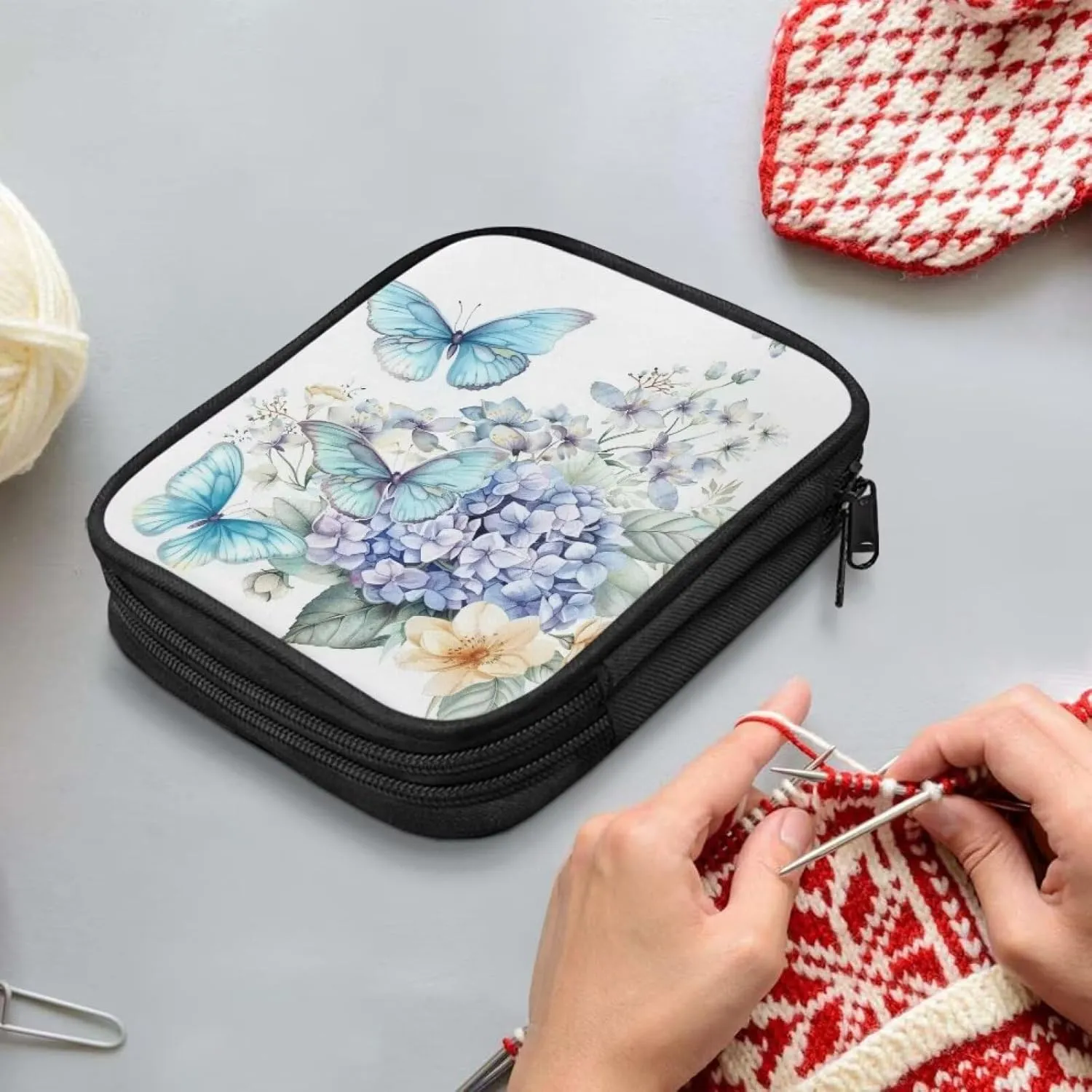 Vanideaoty Butterfly Crochet Hook Case Portable Floral Crochet Hook Organizer Without Hooks and Accessories Crochet Storage Organizer for Airports and Parks