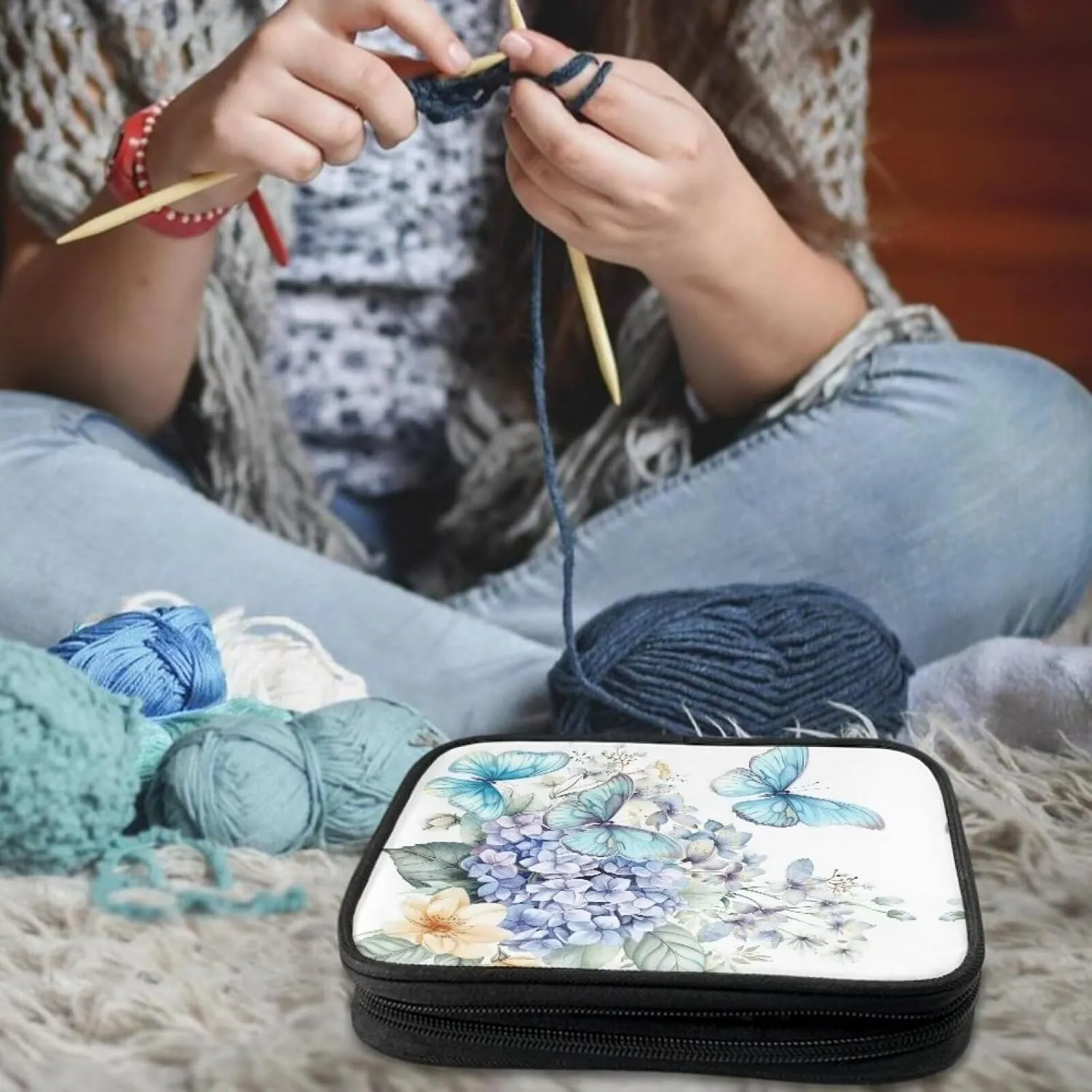 Vanideaoty Butterfly Crochet Hook Case Portable Floral Crochet Hook Organizer Without Hooks and Accessories Crochet Storage Organizer for Airports and Parks