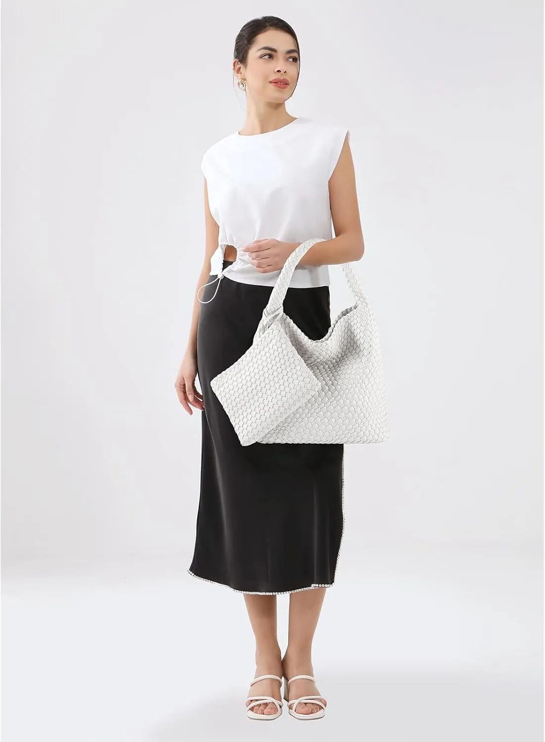 Woven Bag for Women Vegan Leather Tote Bag Large Summer Beach Travel Handbag and Purse Retro Handwoven Shoulder Bag