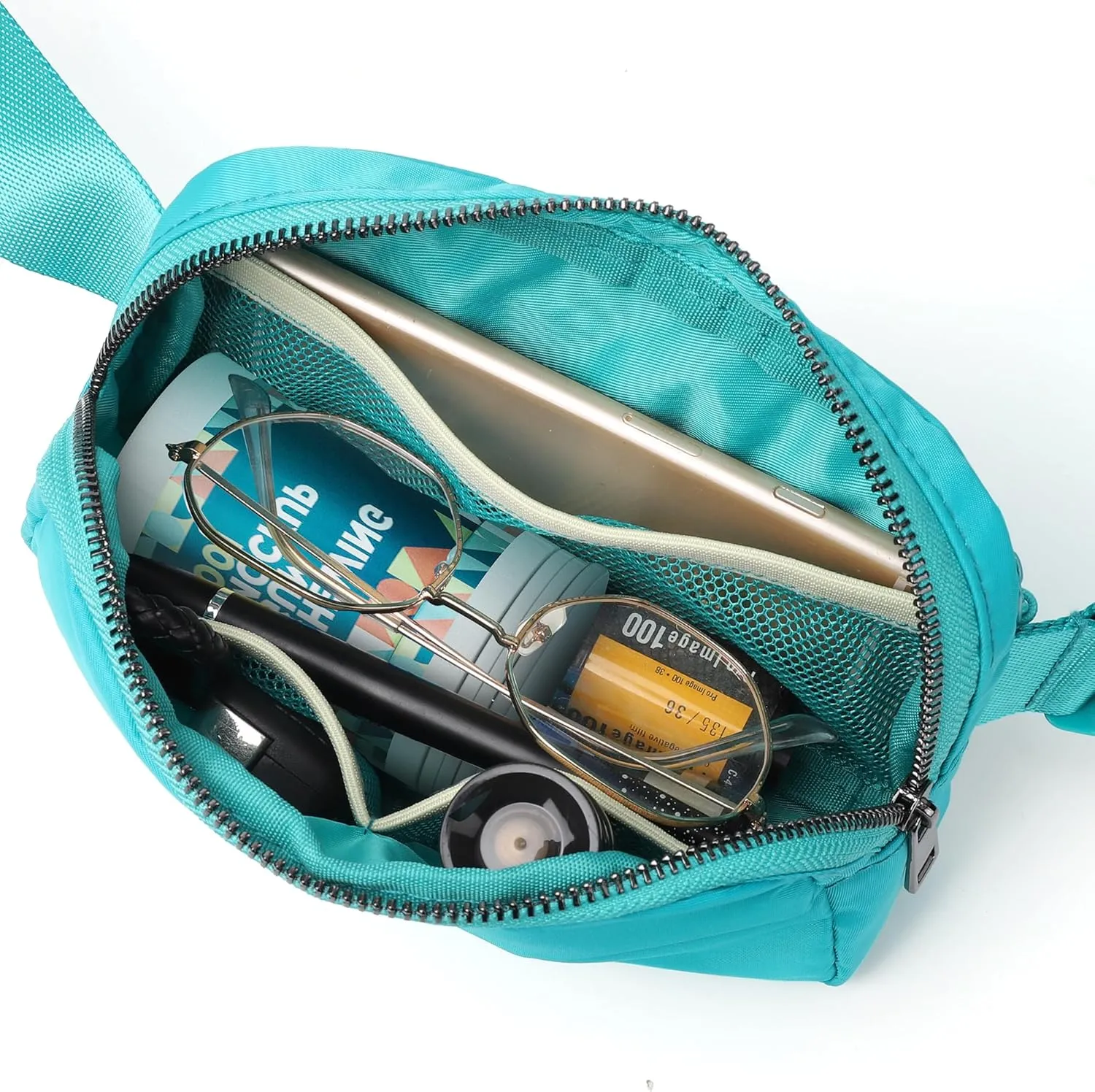 ZPN Mini Fanny Pack Belt Bag for Women and Men, Fashionable Waterproof Waist Pack with Adjustable Strap for Traveling, Hiking, Jogging, Cycling (Peppermint Green)